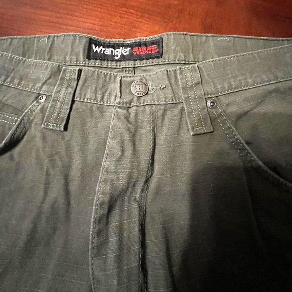 Wrangler Mens Riggs Workwear carpenter pants. Size 34x30 - Picture 3 of 6